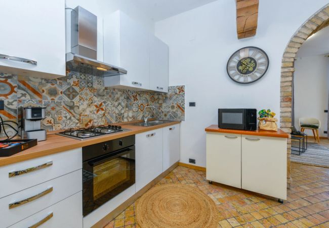 Apartment in Desenzano del Garda - 001 - LET IT BE A DREAM - RENOVATION 2025 Apartment in Desenzano del Garda - 001 - LET IT BE A DREAM - RENOVATION 2025
