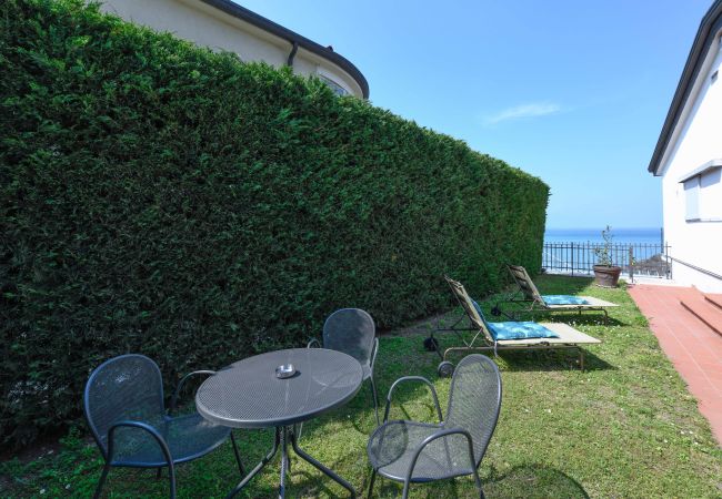 Villa in Desenzano del Garda - 003 - AMAZING VILLA SOUND OF THE LAKE Villa in Desenzano del Garda - 003 - AMAZING VILLA SOUND OF THE LAKE