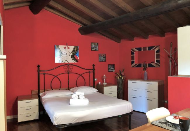 Apartment in Desenzano del Garda - 05 - Desenzanoloft La Baita Apartment in Desenzano del Garda - 05 - Desenzanoloft La Baita