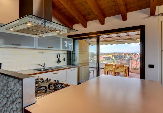 Apartment in Desenzano del Garda - 16 PARADISE LAKE VIEW WITH 5 SWIMMING POOL Apartment in Desenzano del Garda - 16 PARADISE LAKE VIEW WITH 5 SWIMMING POOL