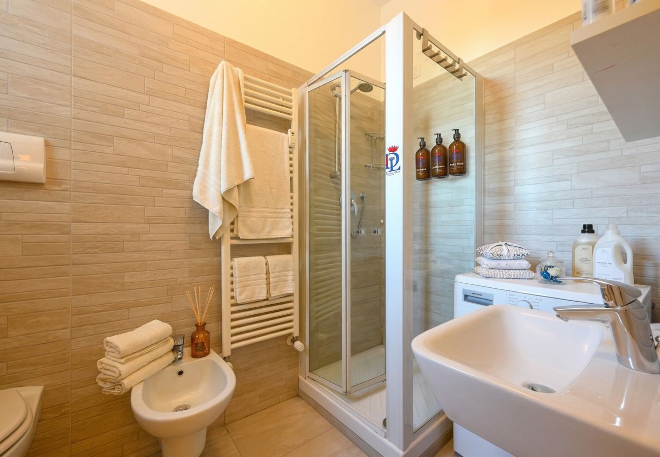 Apartment in Desenzano del Garda - 27 - SMILE ON THE LAKE