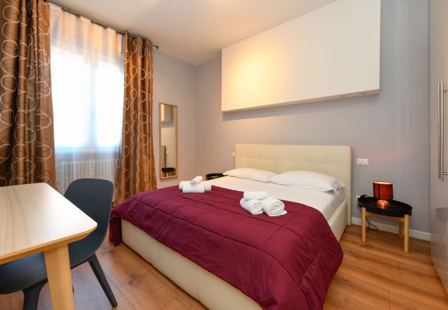 Apartment in Desenzano del Garda - 09 - A CASA DI GIOVANNA Apartment in Desenzano del Garda - 09 - A CASA DI GIOVANNA