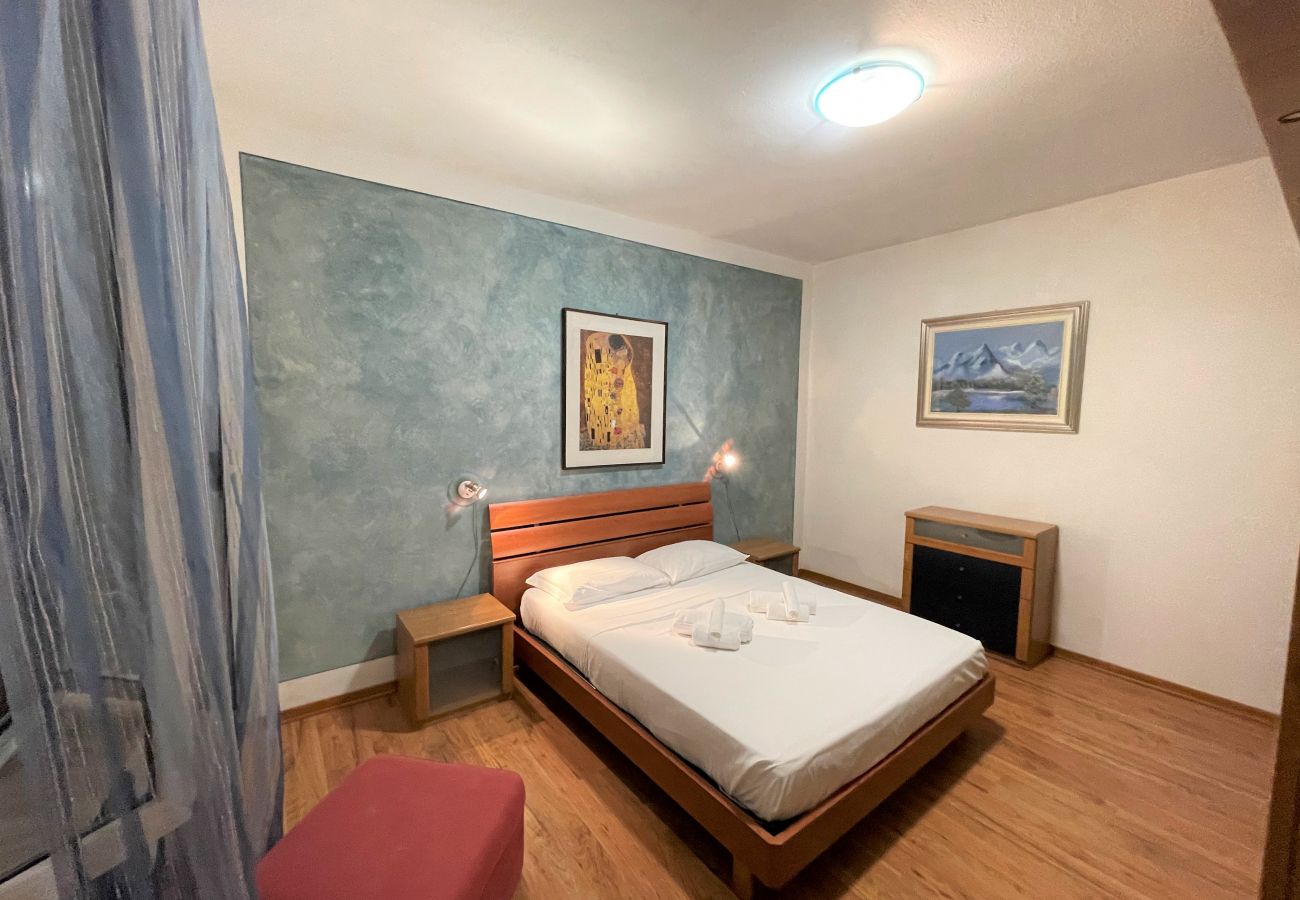 Apartment in Desenzano del Garda - 41- IL VICOLETTO DI DESE