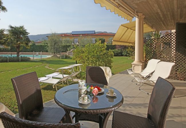 Apartment in Salò - Il Cedro by Garda FeWo Apartment in Salò - Il Cedro by Garda FeWo