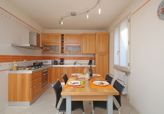 Apartment in Salò - Il Cedro by Garda FeWo