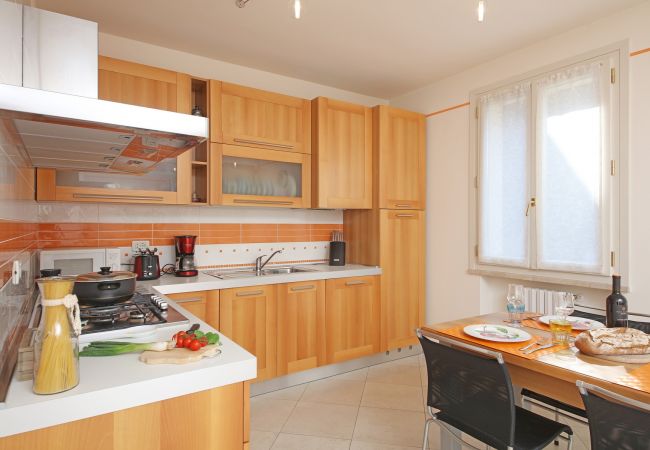 Apartment in Salò - Il Cedro by Garda FeWo Apartment in Salò - Il Cedro by Garda FeWo