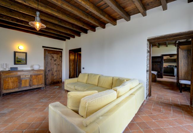 Villa in Salò - Casale Lucrezia by Garda FeWo Villa in Salò - Casale Lucrezia by Garda FeWo