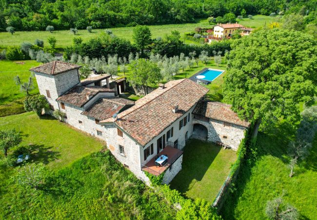 Villa in Salò - Casale Lucrezia by Garda FeWo Villa in Salò - Casale Lucrezia by Garda FeWo