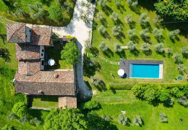 Villa in Salò - Casale Lucrezia by Garda FeWo Villa in Salò - Casale Lucrezia by Garda FeWo