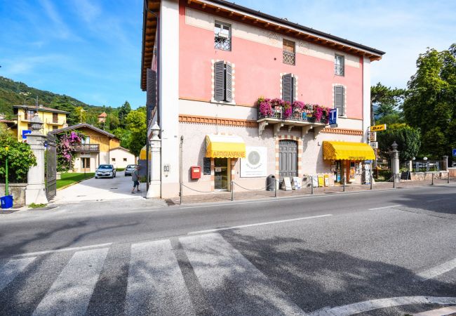 Apartment in Salò - Al Ponte by Garda FeWo Apartment in Salò - Al Ponte by Garda FeWo