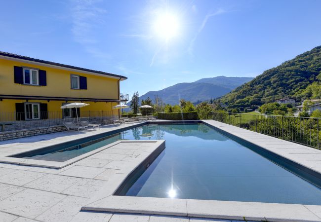 Apartment in Tignale - Piccolo Ragno Typ Garden Apartment in Tignale - Piccolo Ragno Typ Garden