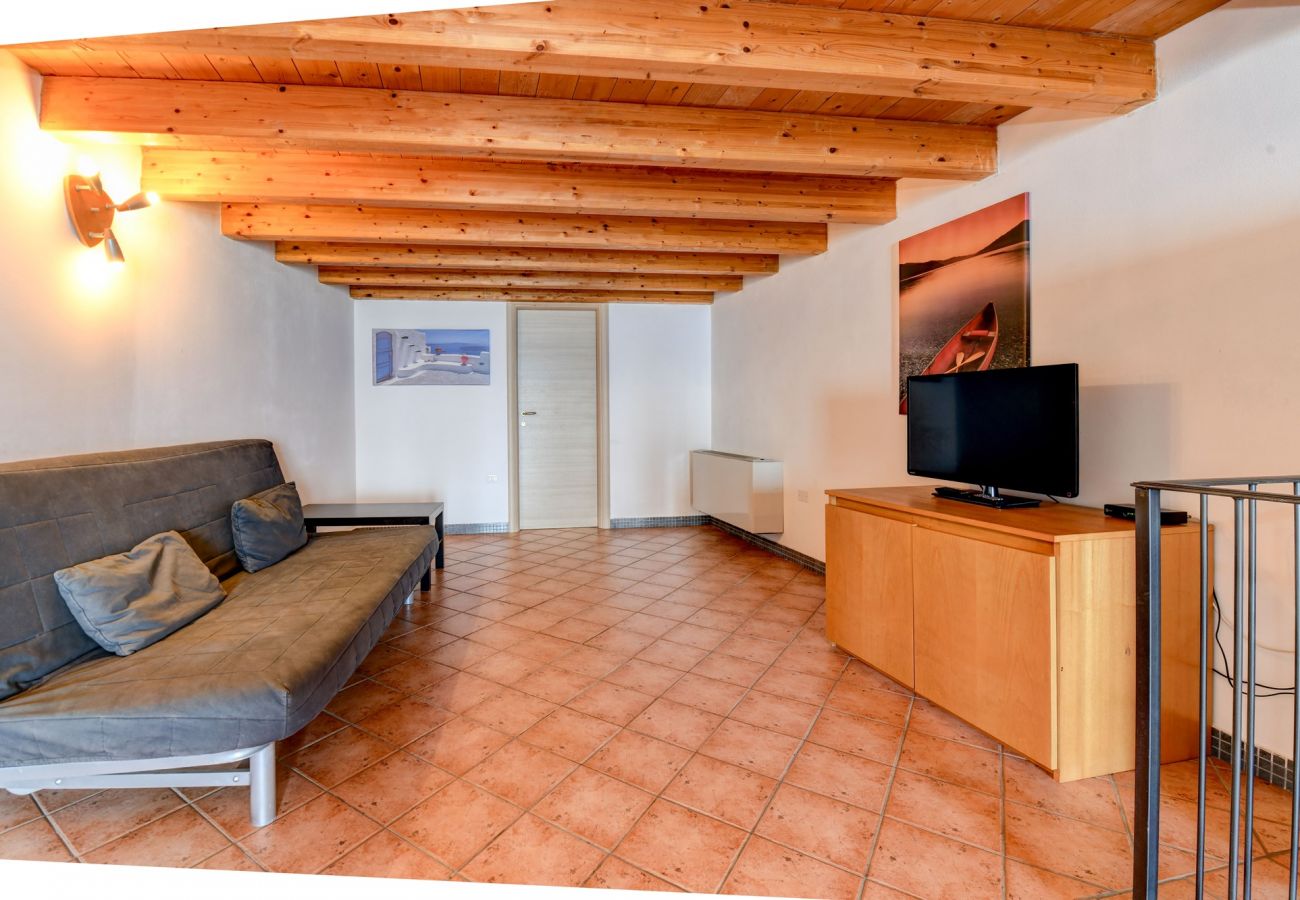 Apartment in Tignale - Riel 2