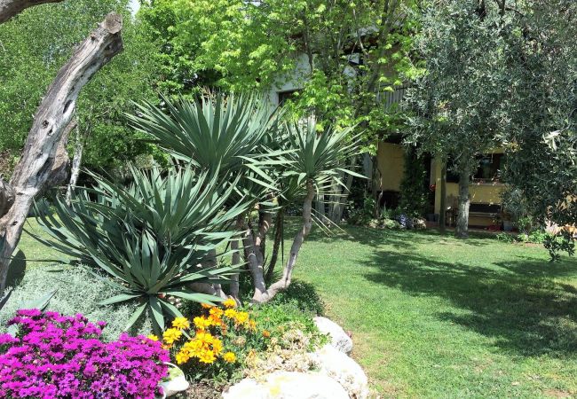 Apartment in Puegnago sul Garda - Terrazze sul Garda by Garda FeWo Apartment in Puegnago sul Garda - Terrazze sul Garda by Garda FeWo