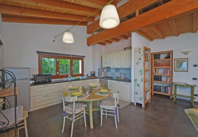 Apartment in Puegnago sul Garda - Terrazze sul Garda by Garda FeWo Apartment in Puegnago sul Garda - Terrazze sul Garda by Garda FeWo