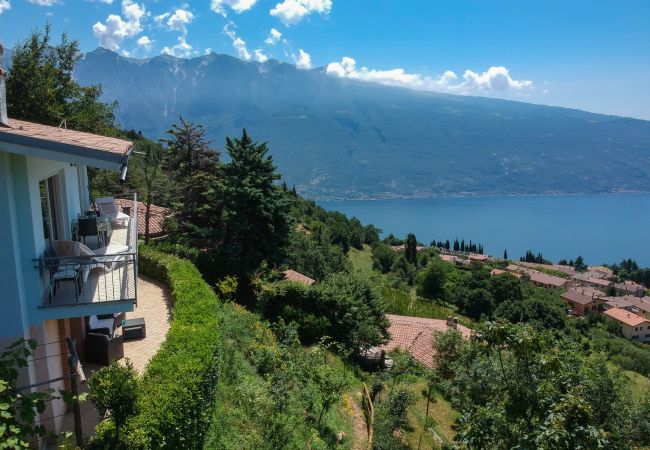 Chalet in Tignale - Da Guido - Letizia by Garda FeWo Chalet in Tignale - Da Guido - Letizia by Garda FeWo