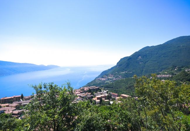Chalet in Tignale - Da Guido - Letizia by Garda FeWo Chalet in Tignale - Da Guido - Letizia by Garda FeWo