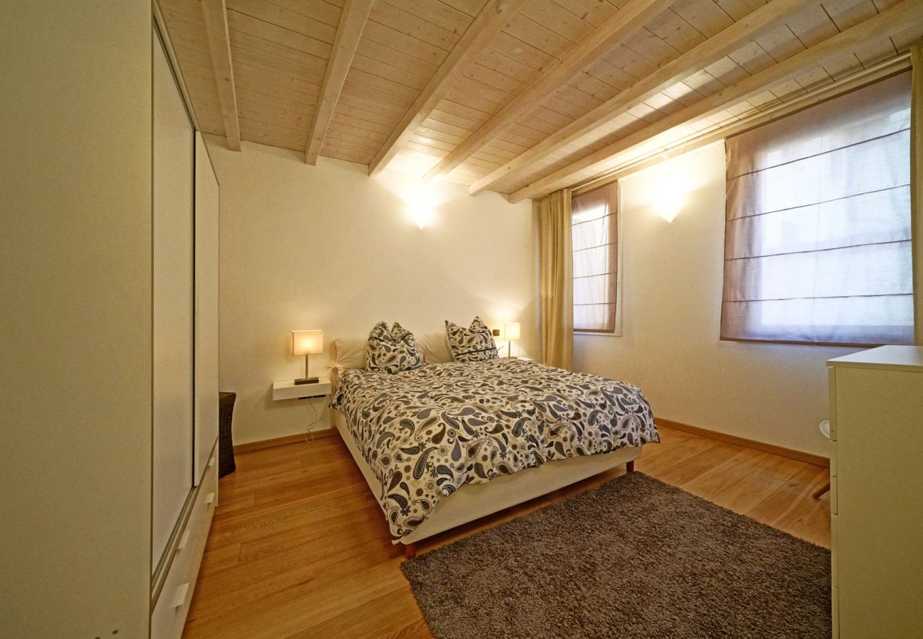 Apartment in Salò - L'Orologio by Garda FeWo