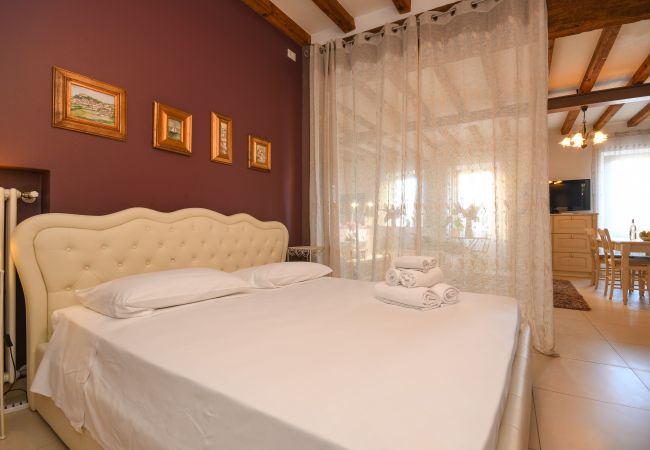 Desenzanoloft, apartment, holiday home, Desenzano, Lake Garda, Sirmione, Vacation rental