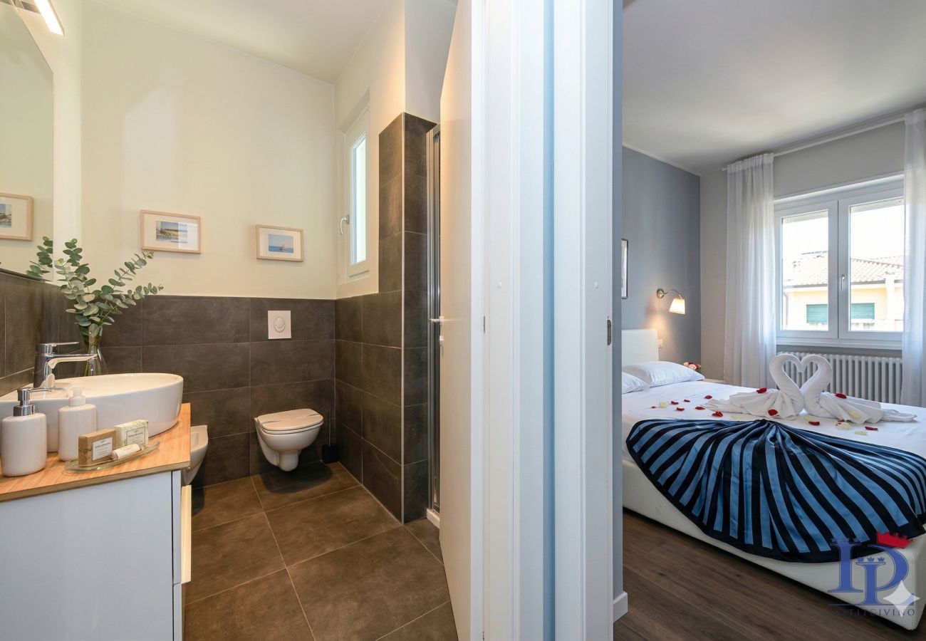 Apartment in Desenzano del Garda - 73 L'attico di Jack