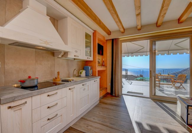 Apartment in Tignale - Principe - adults only apartment Apartment in Tignale - Principe - adults only apartment