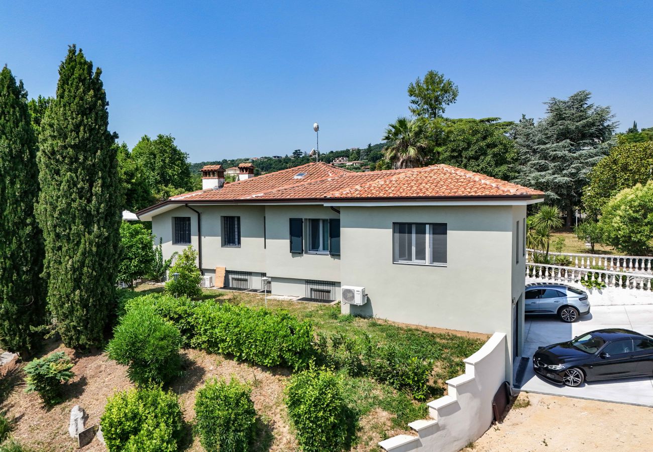 Villa in Moniga del Garda - Villa Stefano by Garda FeWo