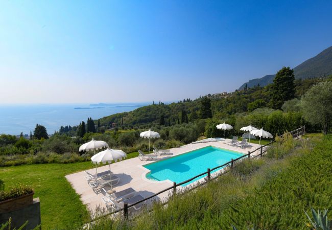 Apartment in Toscolano-Maderno - Cà Rossa - Ibisco by Garda FeWo Apartment in Toscolano-Maderno - Cà Rossa - Ibisco by Garda FeWo