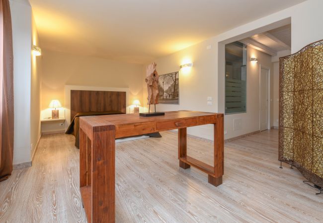 Apartment in Toscolano-Maderno - Cà Rossa - Ibisco by Garda FeWo Apartment in Toscolano-Maderno - Cà Rossa - Ibisco by Garda FeWo