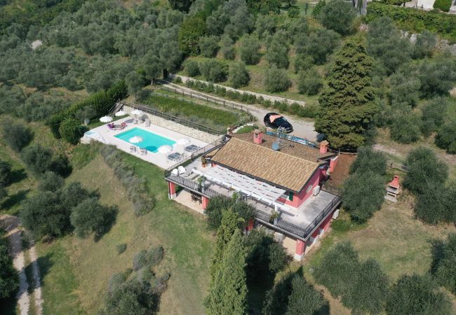 Apartment in Toscolano-Maderno - Cà Rossa - Orchidea 1 by Garda FeWo Apartment in Toscolano-Maderno - Cà Rossa - Orchidea 1 by Garda FeWo