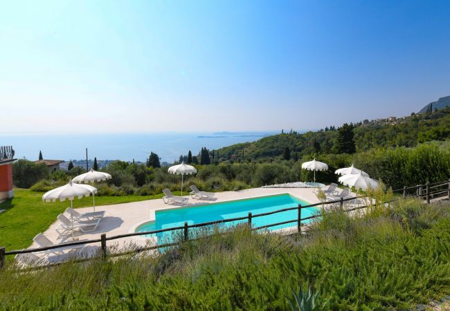 Apartment in Toscolano-Maderno - Cà Rossa - Orchidea 1 by Garda FeWo Apartment in Toscolano-Maderno - Cà Rossa - Orchidea 1 by Garda FeWo