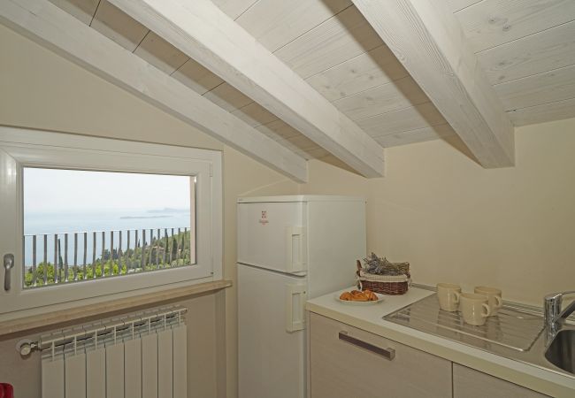 Apartment in Toscolano-Maderno - Cà Rossa - Orchidea 1 by Garda FeWo Apartment in Toscolano-Maderno - Cà Rossa - Orchidea 1 by Garda FeWo