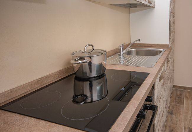 Apartment in Toscolano-Maderno - Cà Bianca sopra by Garda FeWo Apartment in Toscolano-Maderno - Cà Bianca sopra by Garda FeWo