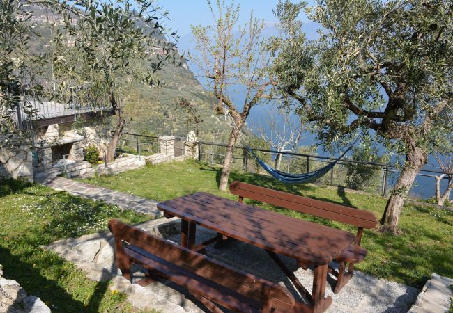 Apartment in Tignale - .Ciliegia by Garda FeWo Apartment in Tignale - .Ciliegia by Garda FeWo
