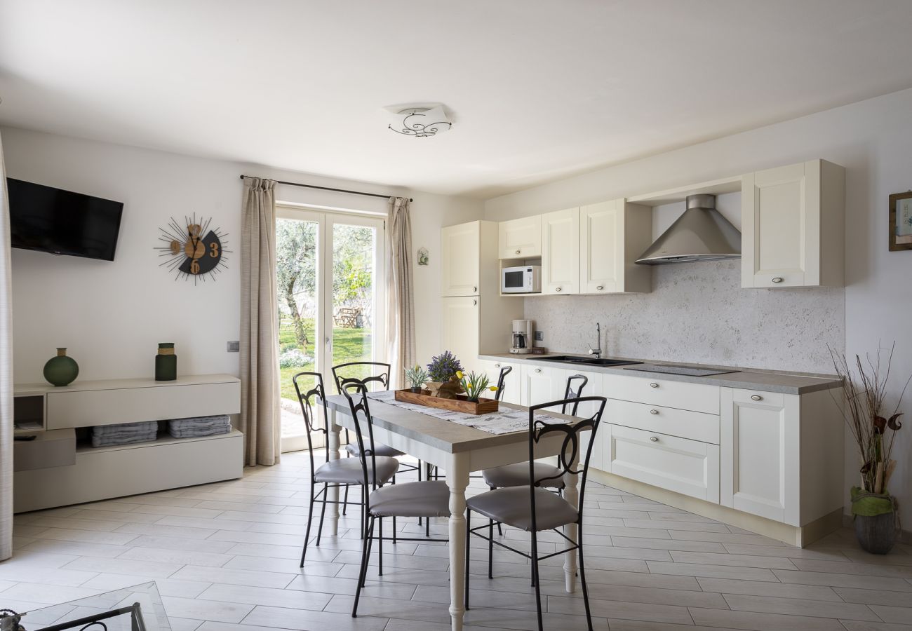 Apartment in Tignale - .Ciliegia by Garda FeWo