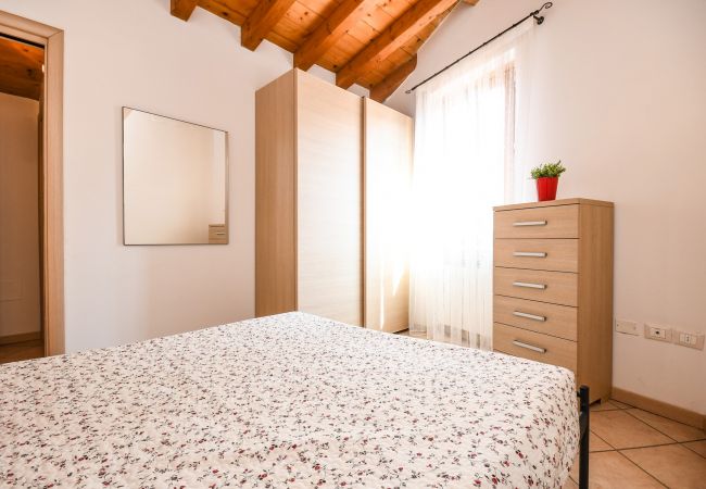 Apartment in San Felice del Benaco - Cappuccino by Garda FeWo Apartment in San Felice del Benaco - Cappuccino by Garda FeWo