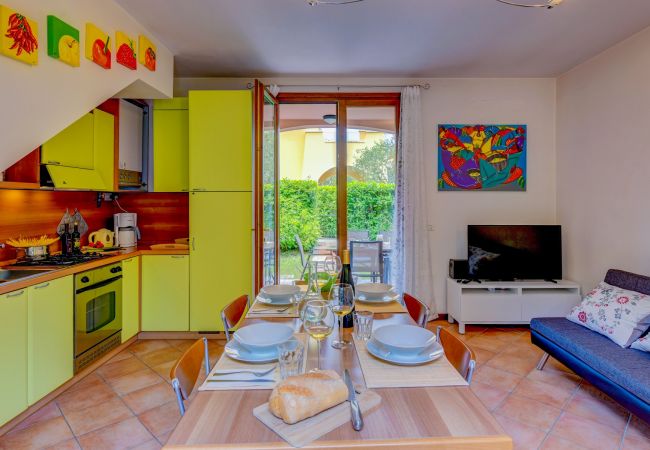 Terraced House in Manerba del Garda - Casa Delisa by Garda FeWo Terraced House in Manerba del Garda - Casa Delisa by Garda FeWo
