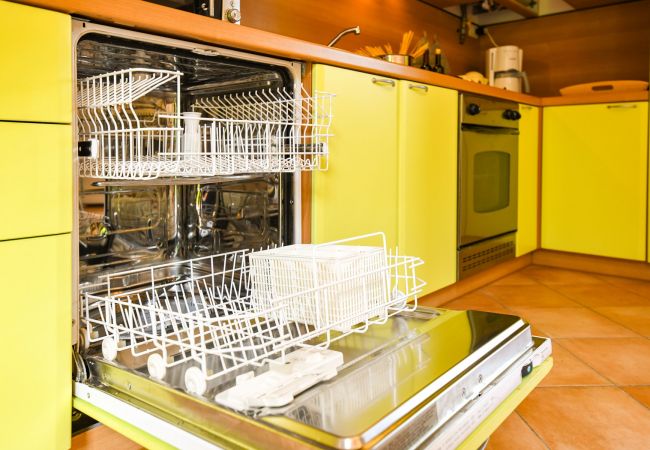 Terraced House in Manerba del Garda - Casa Delisa by Garda FeWo Terraced House in Manerba del Garda - Casa Delisa by Garda FeWo