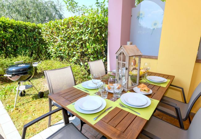 Terraced House in Manerba del Garda - Casa Delisa by Garda FeWo Terraced House in Manerba del Garda - Casa Delisa by Garda FeWo