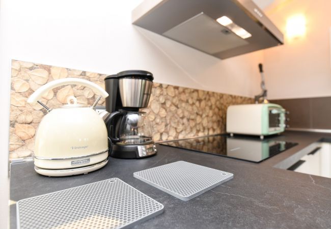 Apartment in Manerba del Garda - Gardaliva - Suite 5 by Garda FeWo Apartment in Manerba del Garda - Gardaliva - Suite 5 by Garda FeWo