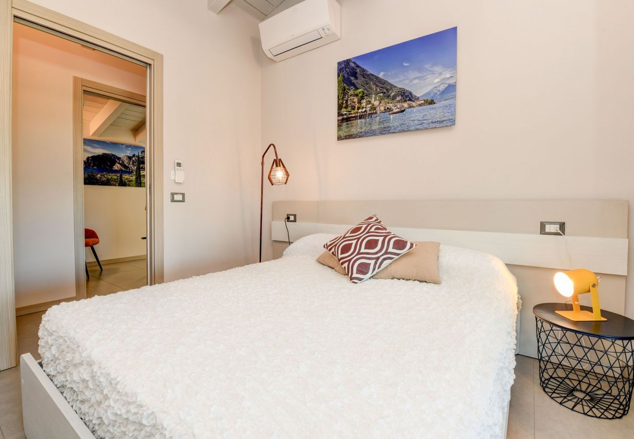 Apartment in Manerba del Garda - Gardaliva - Suite 5 by Garda FeWo