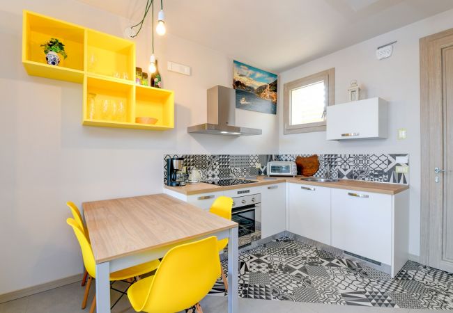 Studio in Manerba del Garda - Gardaliva - Yellow Studio 4 by Garda FeWo