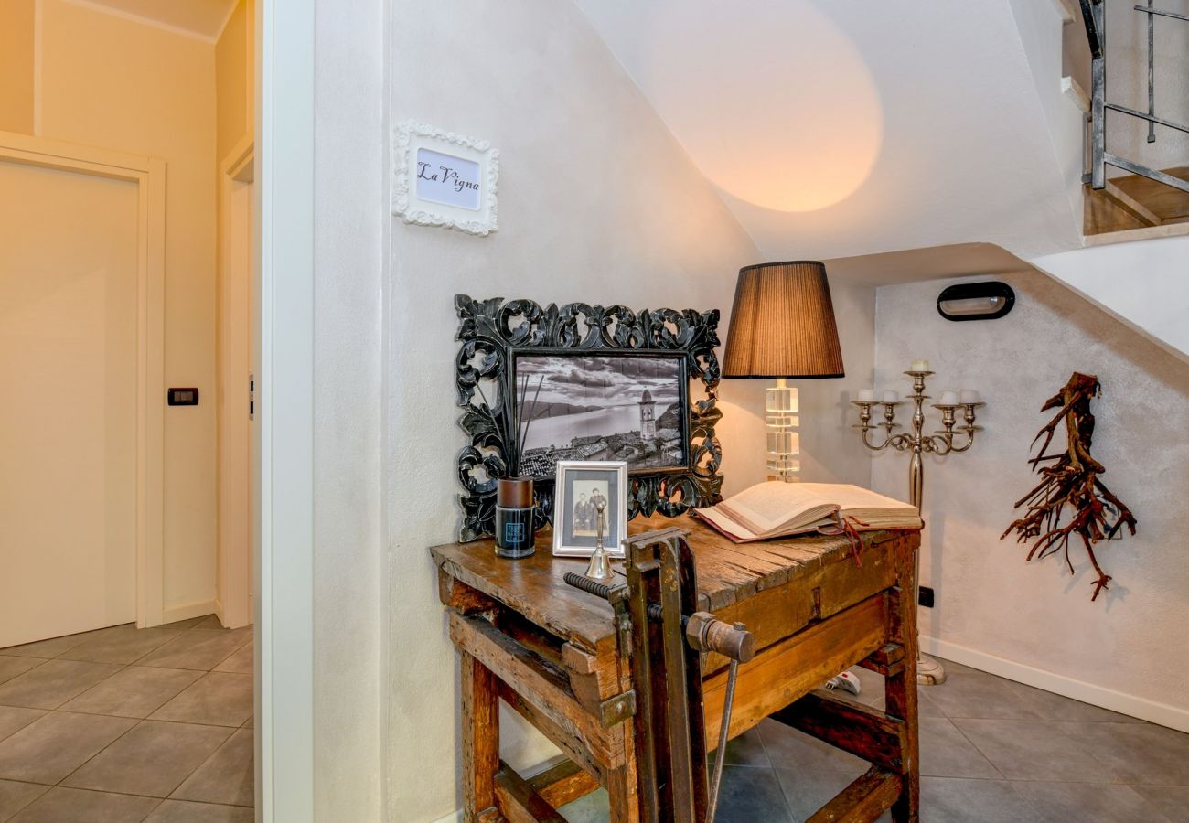 Apartment in Tignale - Rustico Minichètto - La Vigna by Garda FeWo