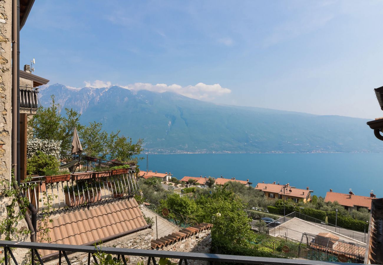 Apartment in Tignale - Rustico Minichètto - La Vigna by Garda FeWo