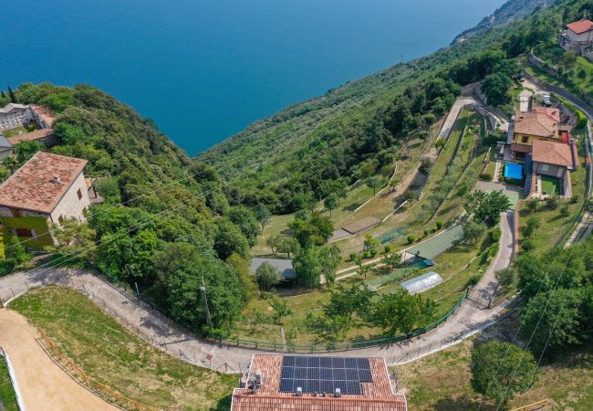 Apartment in Tignale - Orange House by Garda FeWo Apartment in Tignale - Orange House by Garda FeWo