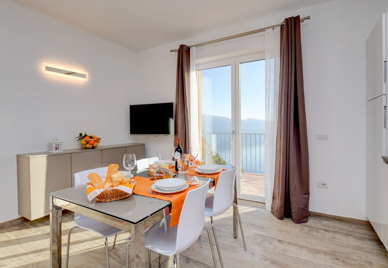 Apartment in Tignale - Orange House by Garda FeWo