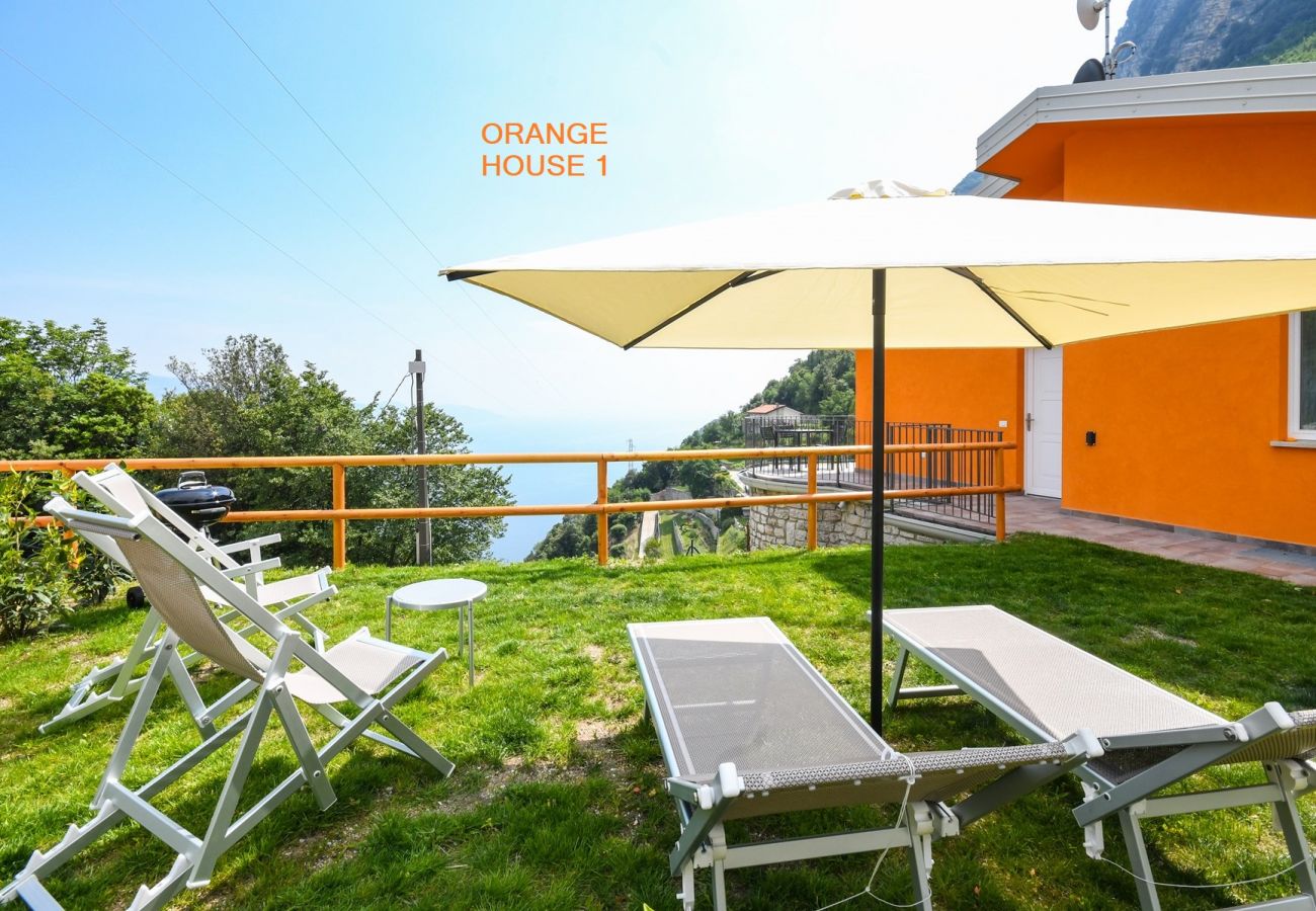 Apartment in Tignale - Orange House by Garda FeWo