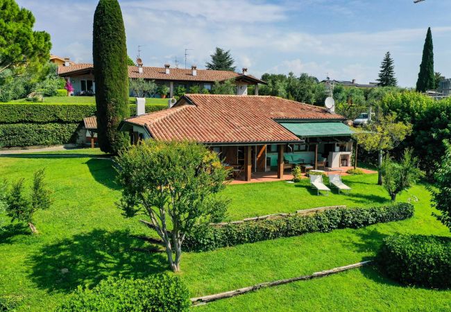 Villa/Dettached house in Manerba del Garda - Villa Silva by Garda FeWo