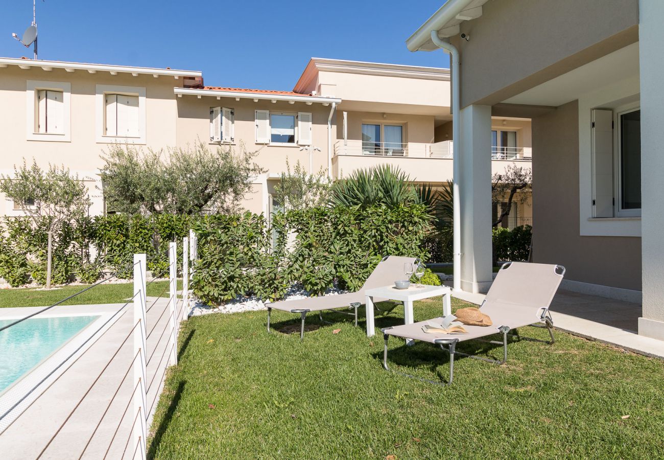 Apartment in Manerba del Garda - Villa Meri - Lake by Garda FeWo