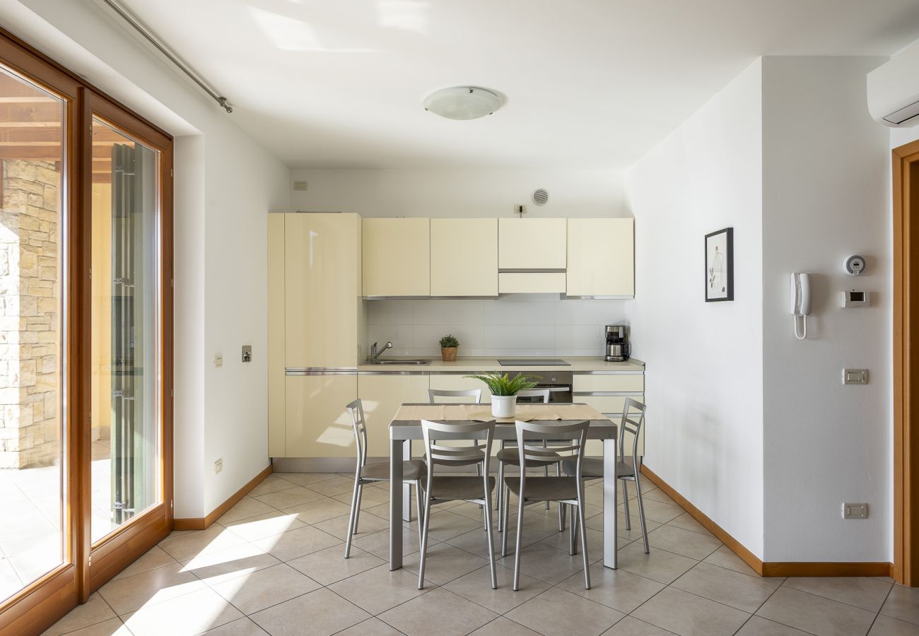 Apartment in Toscolano-Maderno - 8 Garden Vistalago by Garda FeWo
