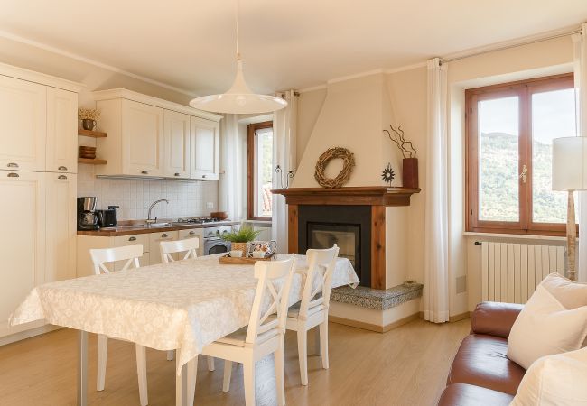 Apartment in Tignale - Corte Trepée by Garda FeWo Apartment in Tignale - Corte Trepée by Garda FeWo