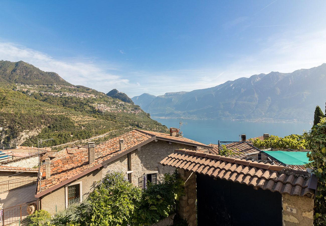 Apartment in Tignale - Corte Trepée by Garda FeWo